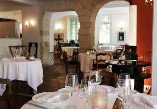 Gastronomic restaurant Villeneuve les Avignon